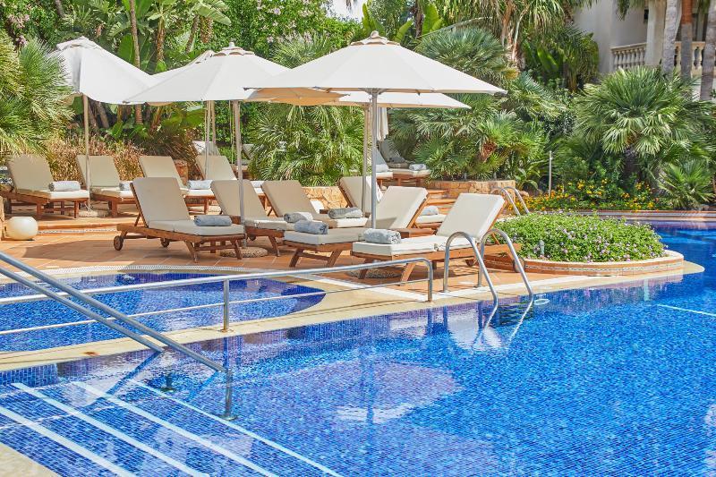 Boutiquehotel El Coto كولونيا سانت خورذي المظهر الخارجي الصورة